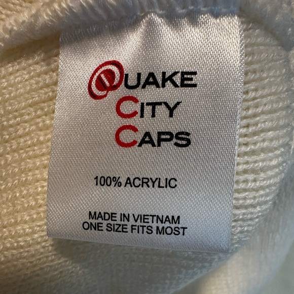 NWOT Nütrl Vodka Seltzer Embroidered Logo Cream Knit Winter Hat w/pompom. - Picture 5 of 5